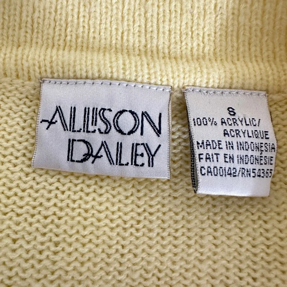 VTG Soft Girl Pastel Womens Sweater S Yellow Classic Collared Preppy Old Money